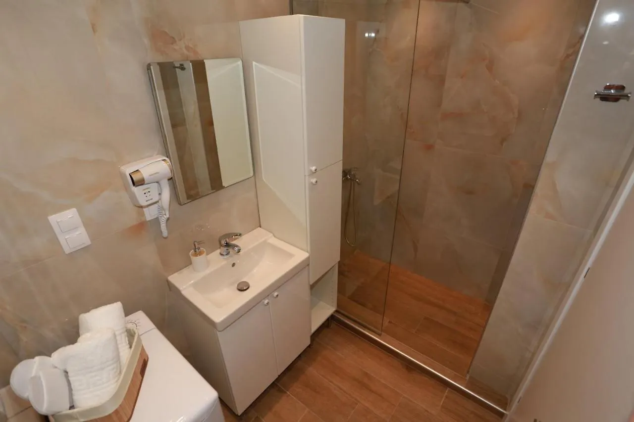 Bianca Suites Néa Mudaniá 0*,