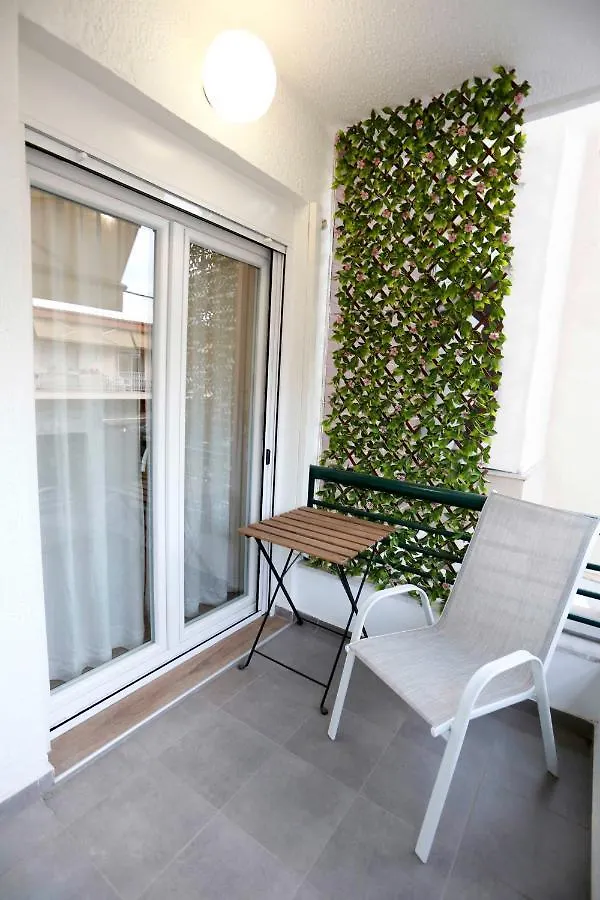 Bianca Suites Nea Moudania 0*,